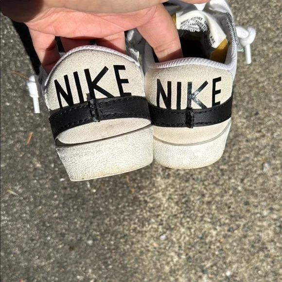 Women Nike Baseball Stitch - Size 8 - Picture 7 of 8